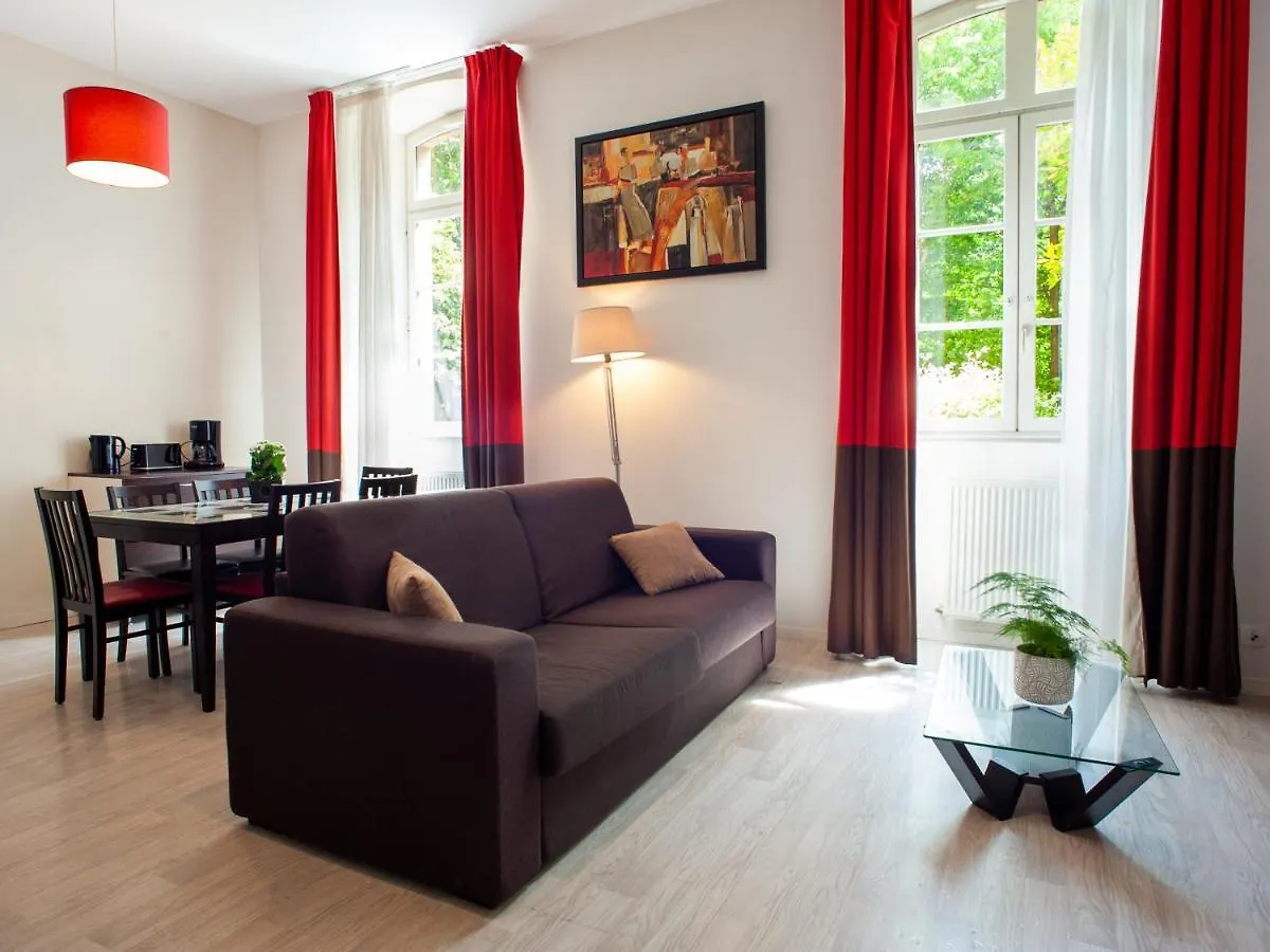Vacanceole - Le Duguesclin Dinan Hotel