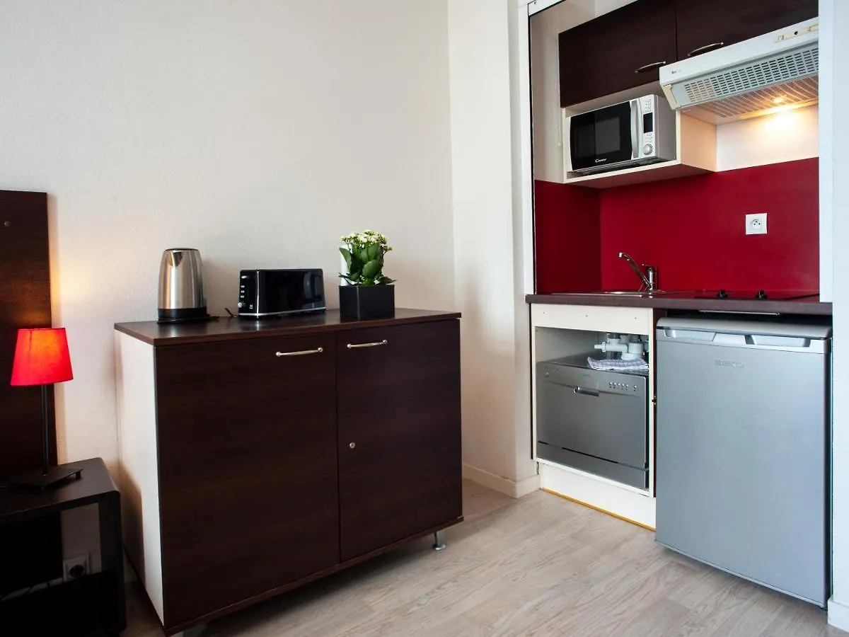 *** Hotel Vacanceole - Le Duguesclin Dinan Frankreich