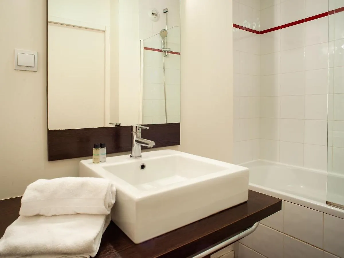 Hotel Vacanceole - Le Duguesclin Dinan