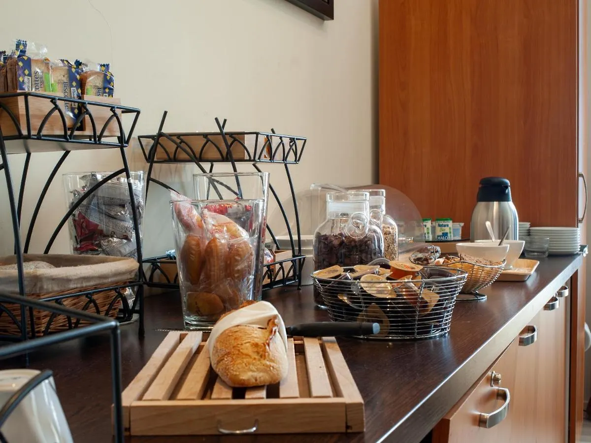 Vacanceole - Le Duguesclin Dinan Hotel
