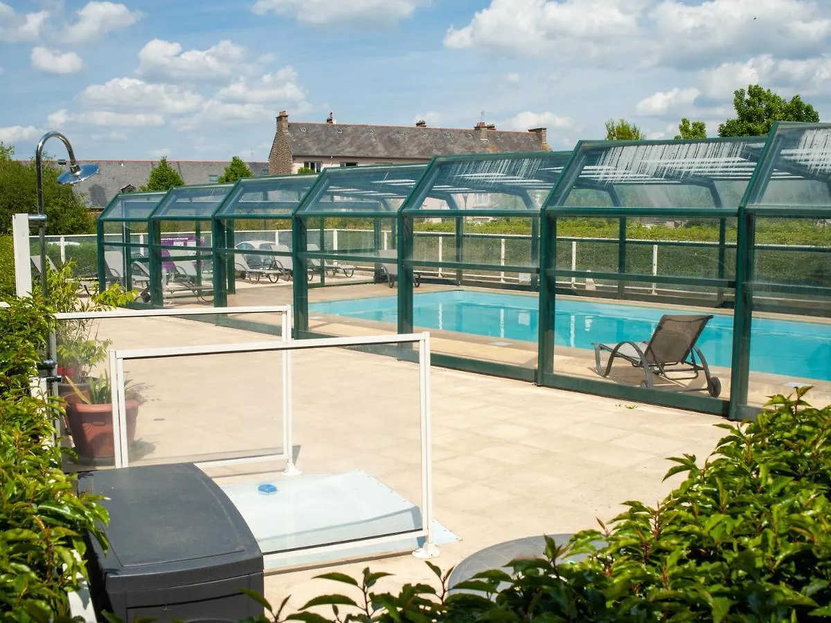 *** Hotel Vacanceole - Le Duguesclin Dinan França