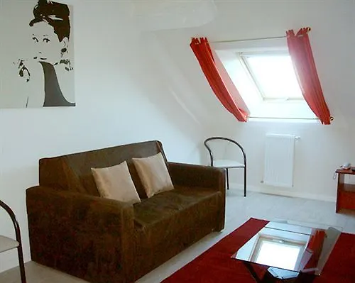 Vacanceole - Le Duguesclin Dinan Hotel