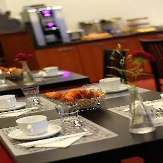 Hotel Vacanceole - Le Duguesclin Dinan